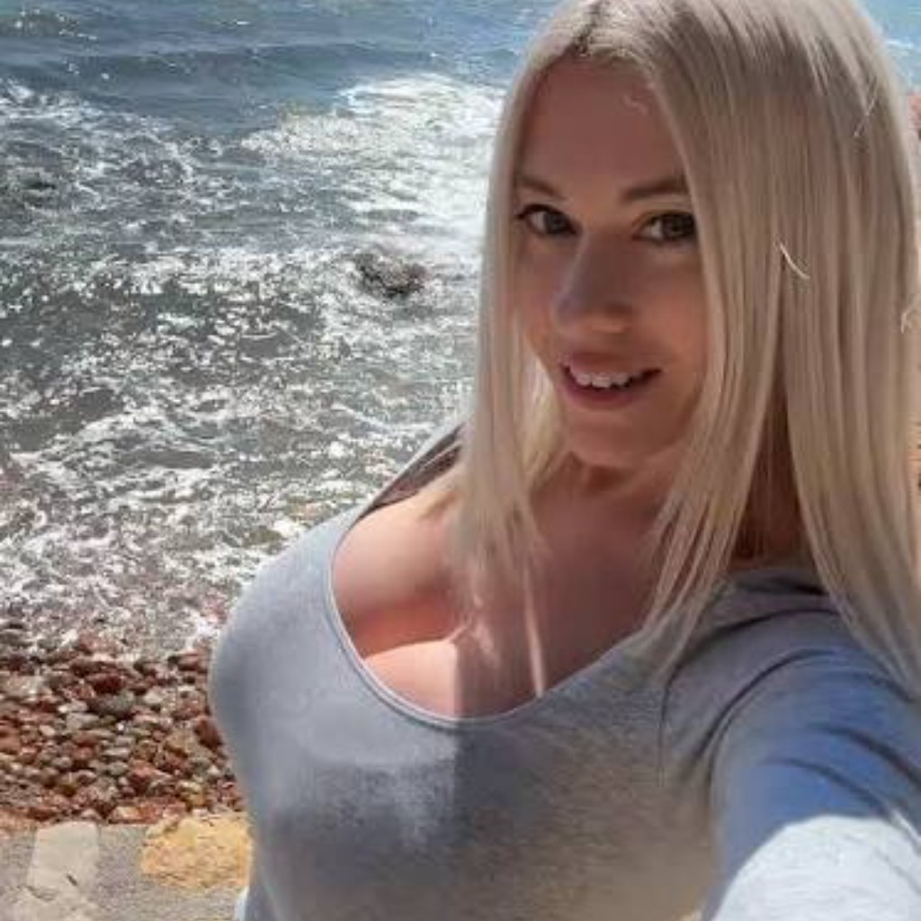 Bunny Blondy